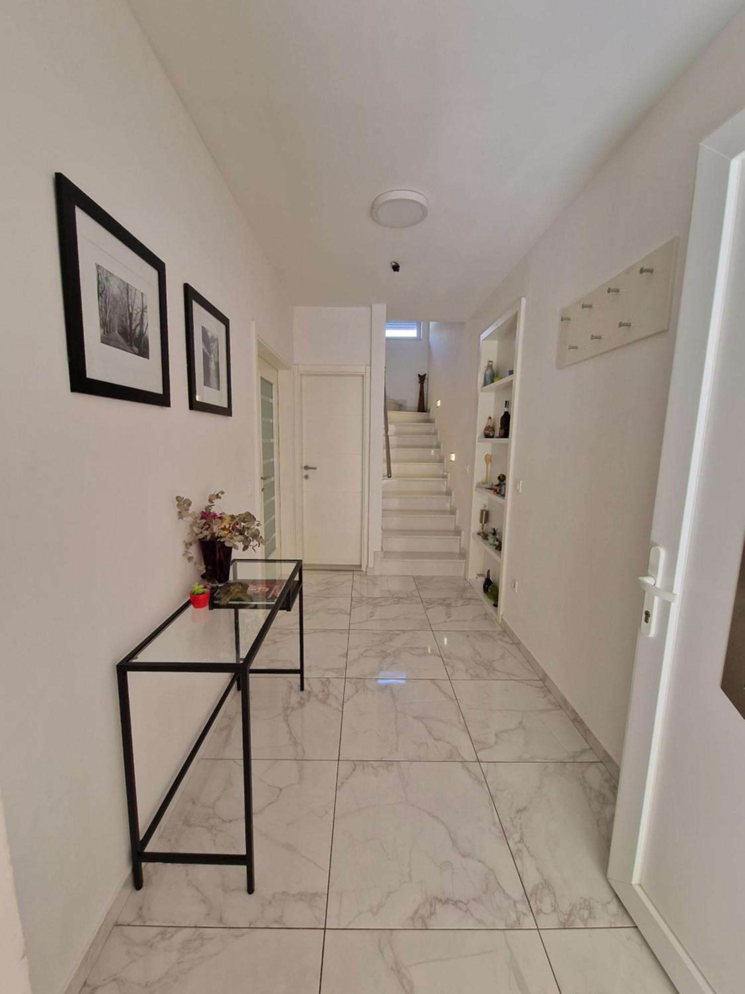 Villa Tamara With Garden And River View - Free Private Parking - Garage โมสตาร์ ภายนอก รูปภาพ